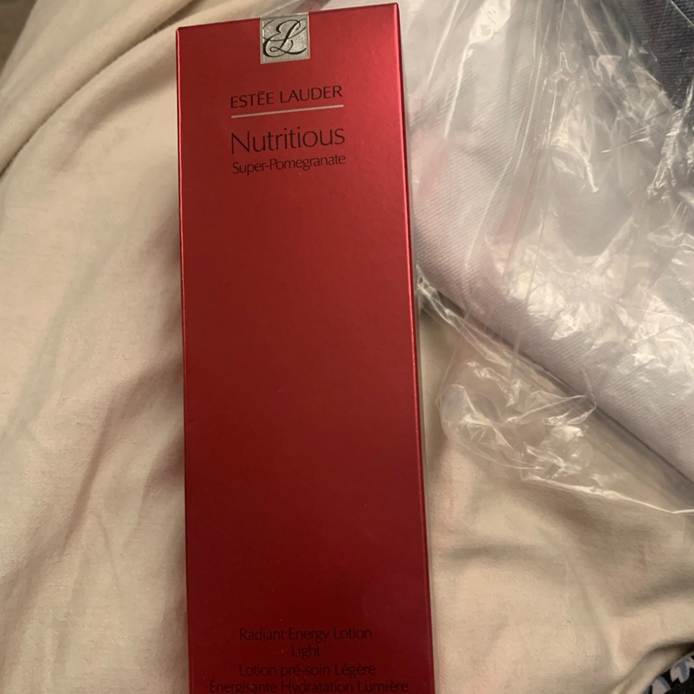 Estée Lauder Skincare